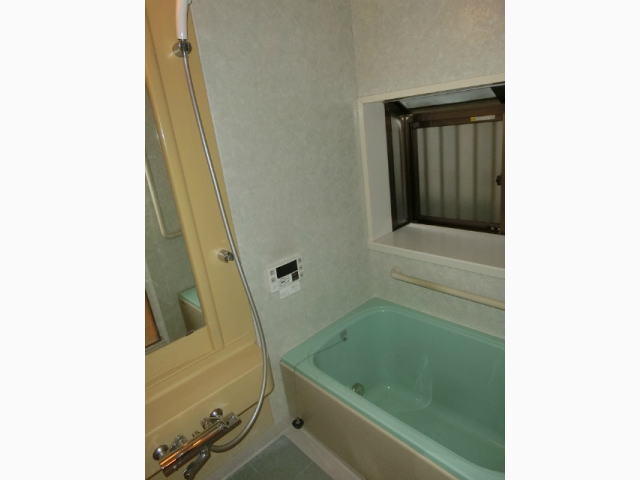 1F浴室(ユニットバス)