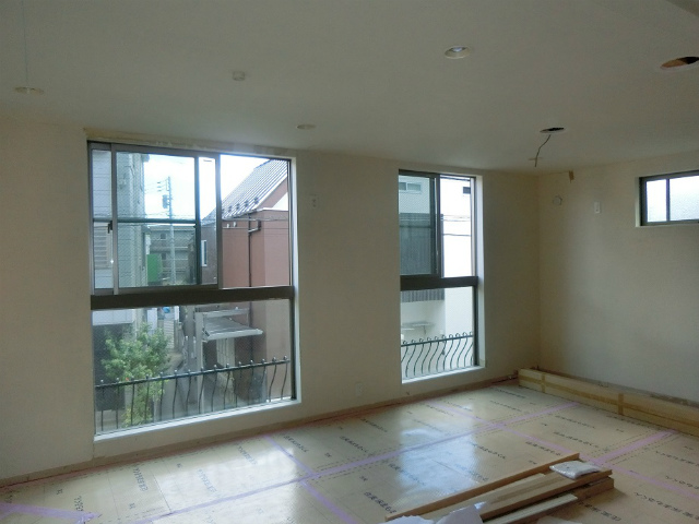 リビング施工中